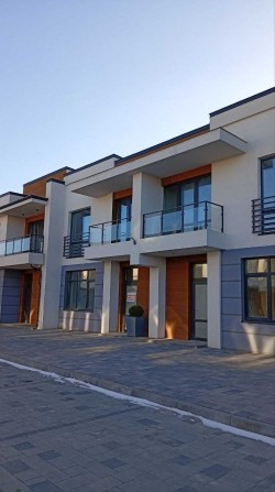 Продаж ТАУНХАУСА в котеджному містечку - фото 1