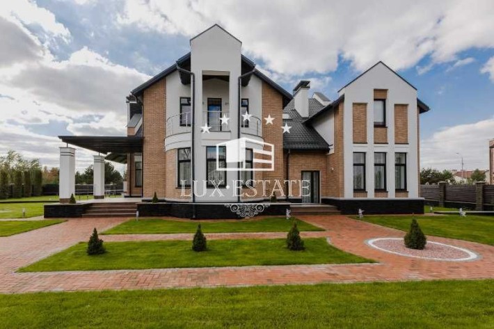 Продам двухэтажный дом в коттеджном городке «Днiпрова Хвиля» - фото 1