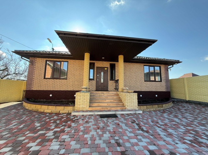 Продам будинок в Святопетрівському з ремонтом та меблями/Без комісії! - фото 1