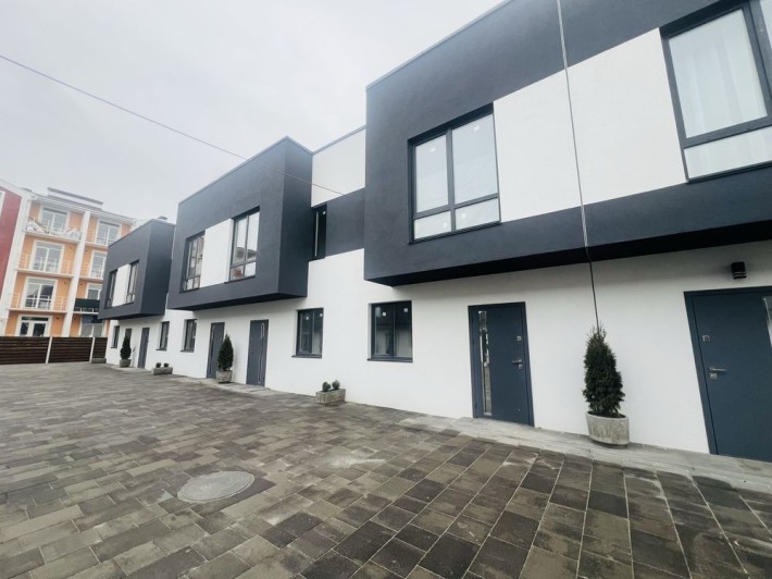 Таунхаус без ремонту/Білогородка/45500 $ - фото 1