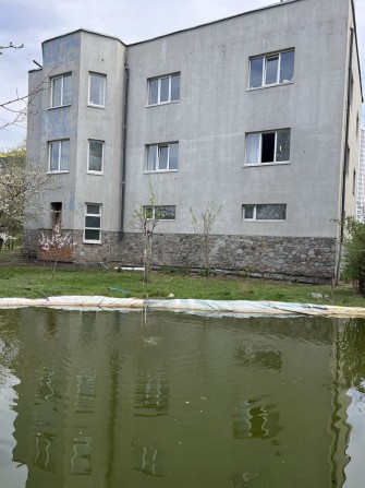 Продам дом с Гатне первая линия ( бизнес земля) - фото 1