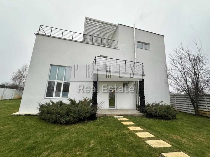 Продажа современный дом 400м2, 16 сот, Подгорцы, Лесники, Романков - фото 1