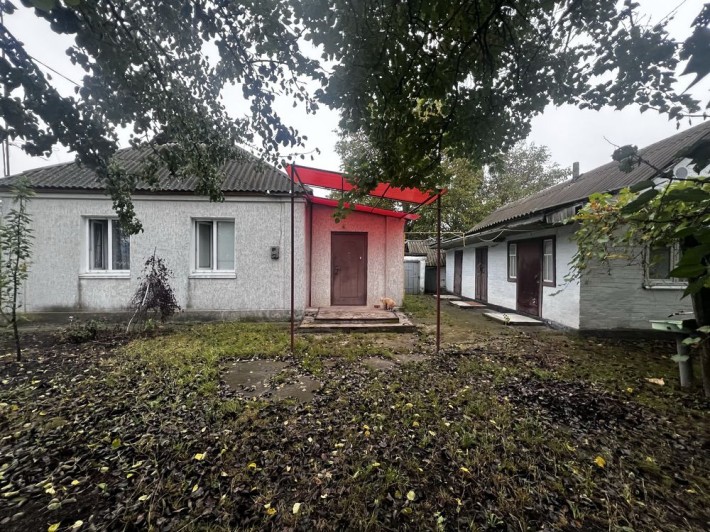 Продам цегляний, утеплений будинок в м. Березань - фото 1