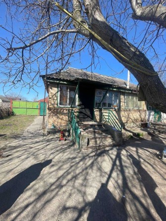 Продаж, будинку за приємну ціну + 35 сотки - фото 1