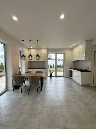 Продаж атмосферного будинку в казковій Бобриці. - фото 1