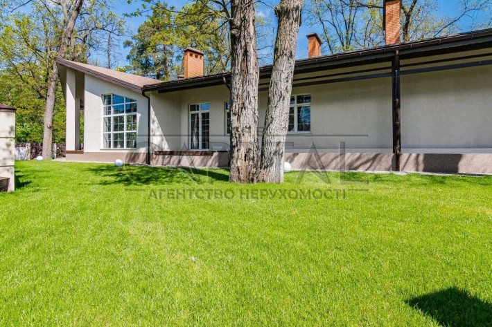 Продаж будинку 700 м у Пуща Водиці - фото 1
