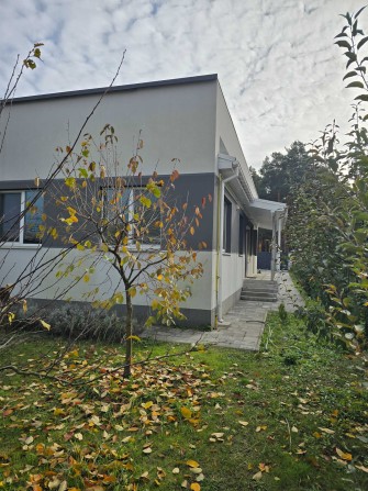 Продається будинок з ремонтом поряд з лісом! - фото 1