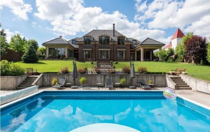 Продажа дома Капитановка 14к 550м2 Бучанский р-н - фото 1