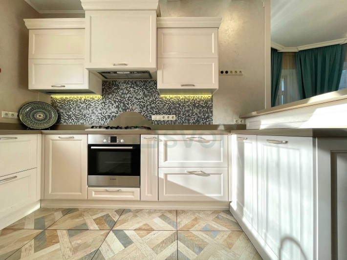 Продам будинок з ремонтом. 345000$ - фото 1