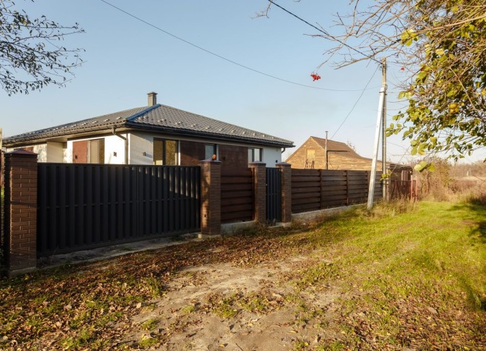 Продам будинок Нові Безрадичі - фото 1