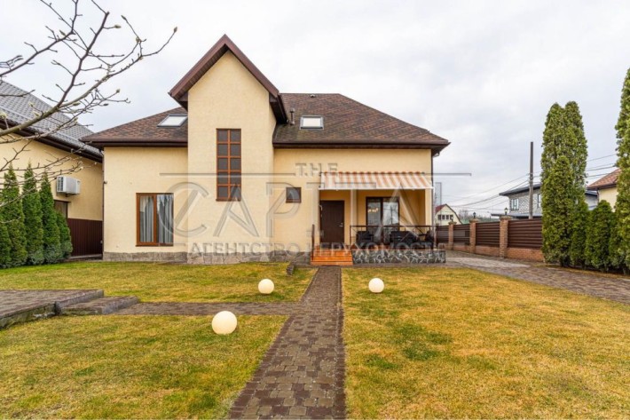 Wow! Будинок 208 м2 з ремонтом Нові Безрадичи, Обухівська траса, озеро - фото 1