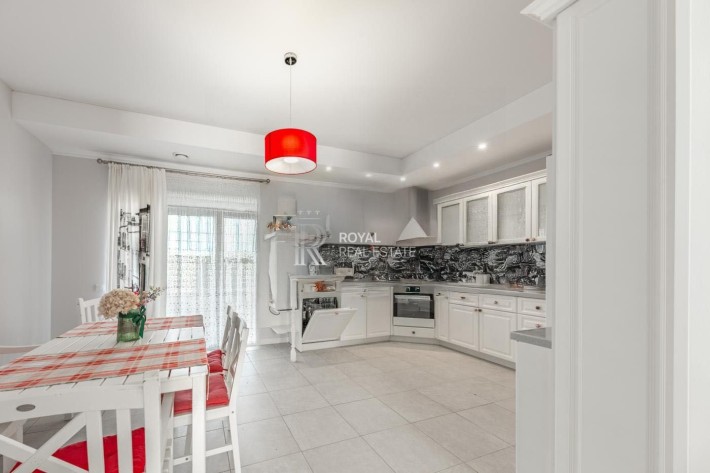 Продажа дома Новые Безрадичи 4к 132м2 КГ Honey Hills - фото 1