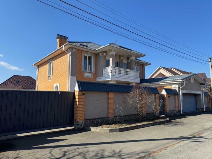 Просторий будинок 400 м²  Чайки – комфорт, розкіш у передмісті Києва! - фото 1