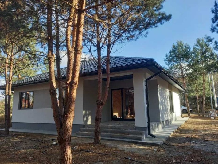 Вітаю. Продам Будинок, поруч ліс, ділянка 8 соток. Від забудовника. - фото 1