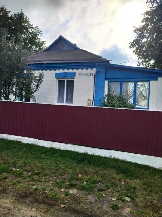 Продаж будинку не дорого - фото 1