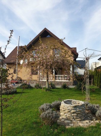 Продаж 6 кім будинку з великим гарним подвір‘ям в Рудне - фото 1