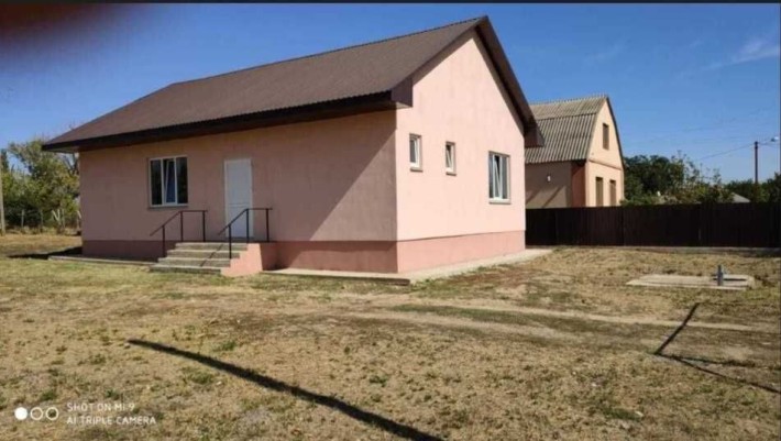Продам новий будинок у селищі Каравелове - фото 1
