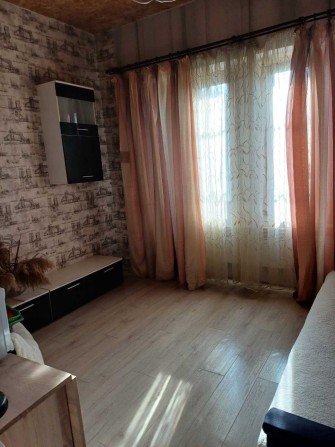 Продам двоповерховий будинок в Світле, гарне місце, центр. - фото 1