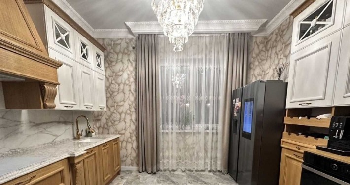 Продам 2 этажный дом с Фонтанка -1 с ремонтом - фото 1