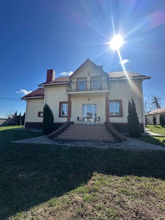 Продам комфортний будинок у Білій Криниці - фото 1