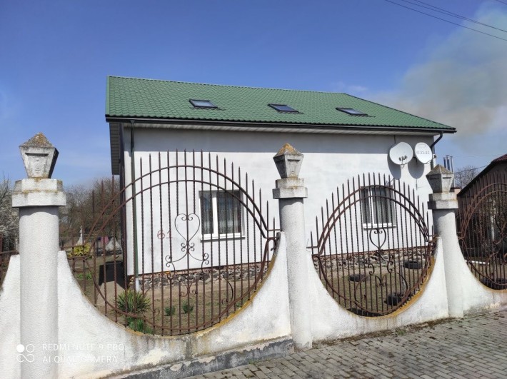 Продам будинок біля Рівного - фото 1