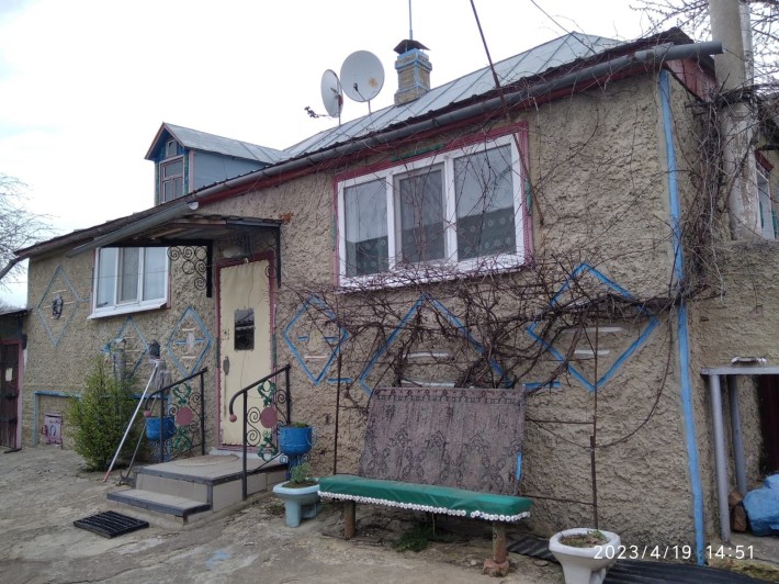 Продаю будинок з ділянкою - фото 1