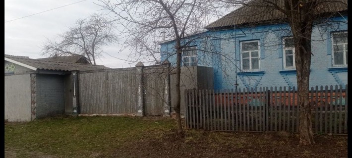 Продам будинок. 10 000$ - фото 1