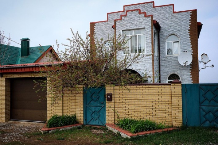 Дом 300 м² + гараж 2 авто, в ПГТ Бабаи СМТ Бабаї Харьков Харків - фото 1