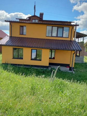 Продаж просторого будинку, частина з євроремонтом - фото 1