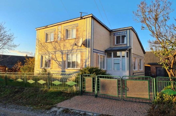 Затишний будинок  село Шаровечка - фото 1