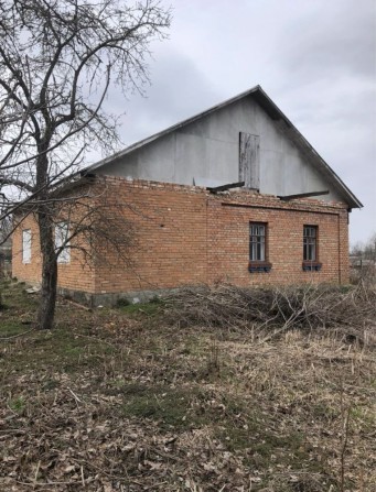 Продам будинок в центрі с. Розсоша - фото 1