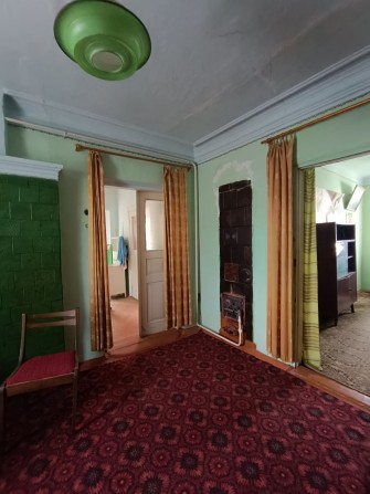 Продається добротний будинок в центрі Довжка - фото 1