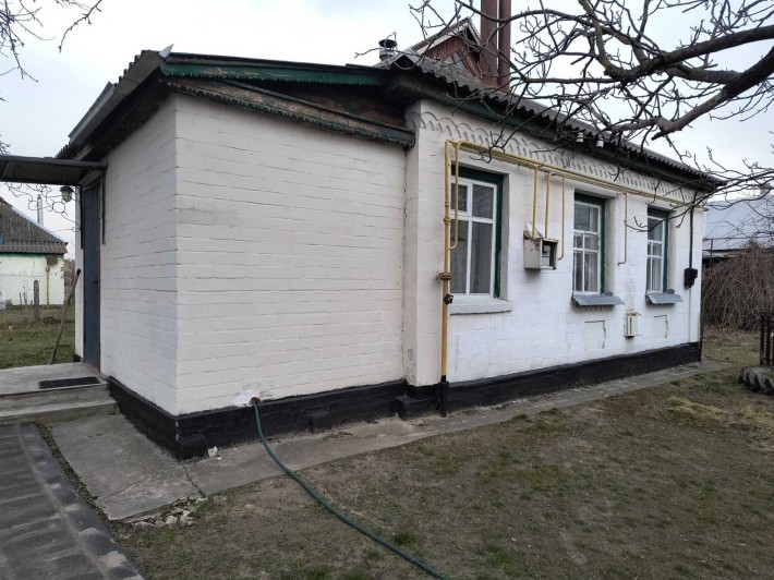 Продаж будинку в центральній частині села Мошни - фото 1