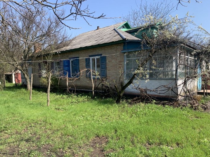 Чудовий дім, можливе проживання двох сімей дім розділений на дві частн - фото 1