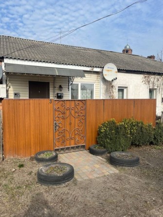 Продам Дом Ичня 2 комнатная - фото 1