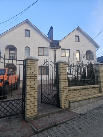Продаж будинку Чернівці - фото 1