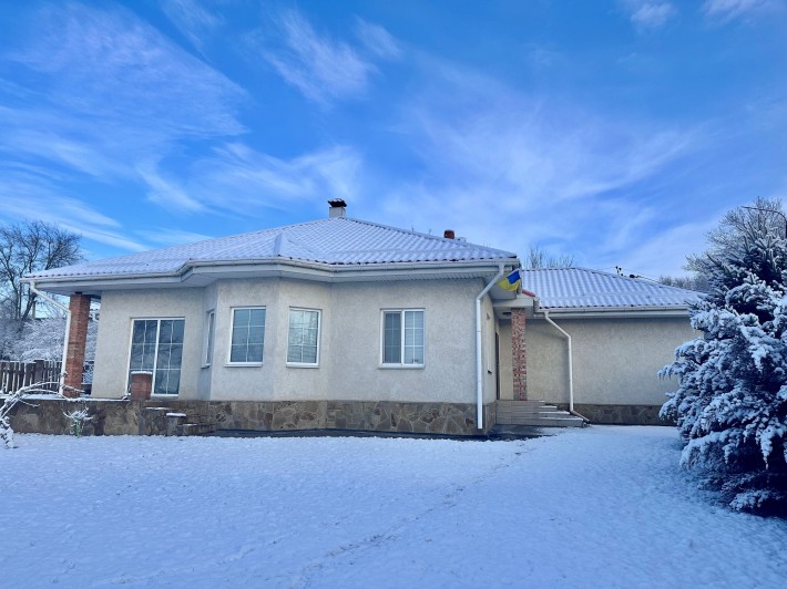 Продам великий затишний будинок - фото 1