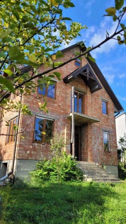 Продаж 2п будинку з ділянкою на 4сот., 200 кв. м, 6 кімнат - фото 1