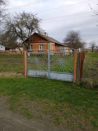 Будинок в с.Дроздів - фото 1