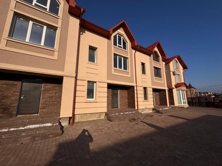 Продаж Таунхауса 5 хв від кільця Годилова - фото 1