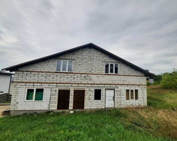 Продам частину котеджу в м.Рівне - фото 1