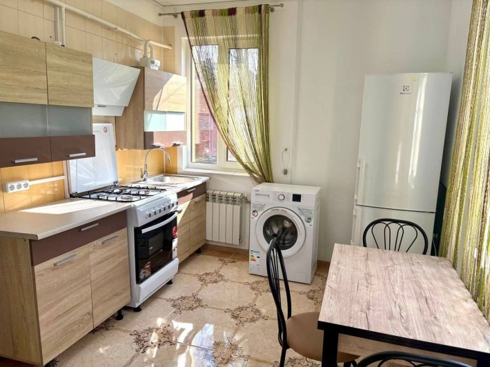 # Продам 1/3 частину будинку на Басів Куті - фото 1