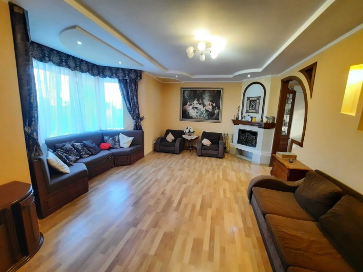 Продам якісний будинок на Роменській - фото 1