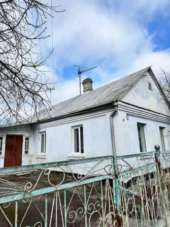 > Продам будинок в хорошому районі - фото 1