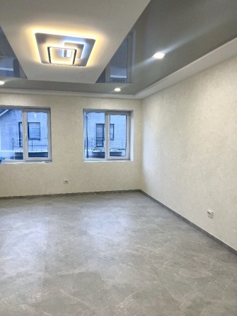 Продам котедж з ремонтом у місті Рівне § - фото 1