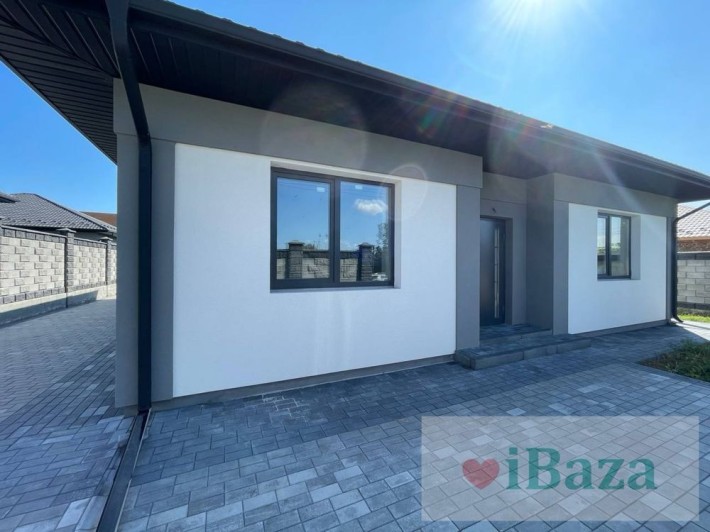 Продам 1-поверховий будинок на Щасливому - фото 1