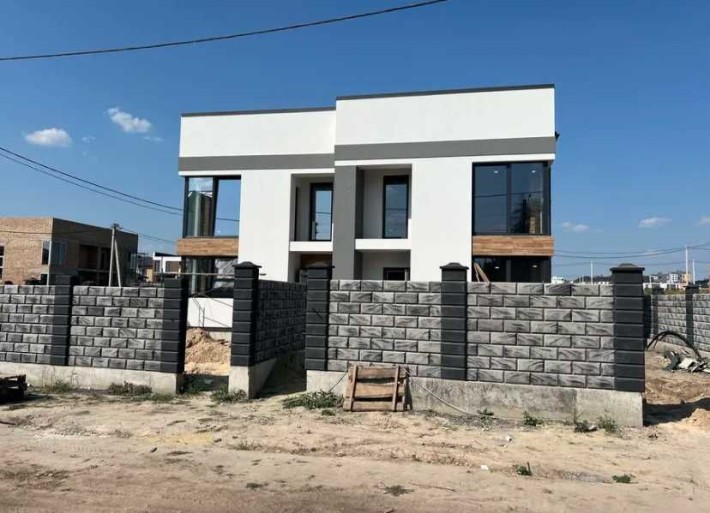 Продам котедж в топовій локації міста - фото 1