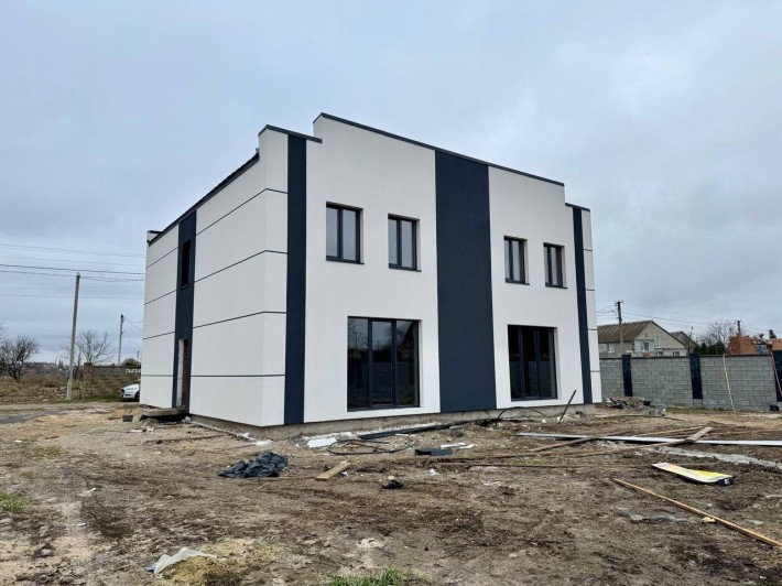 Старт продажу котеджів в передмісті Рівного! C - фото 1
