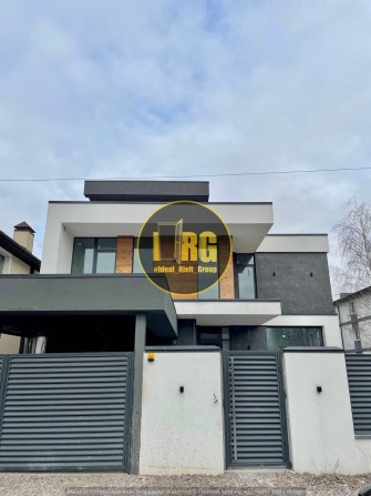 Без% Дом 348.6м², 5 комнат, ул. Колоскова, Жуляны, м. Васильковская - фото 1
