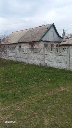 Продам 1/2 будинку - фото 1